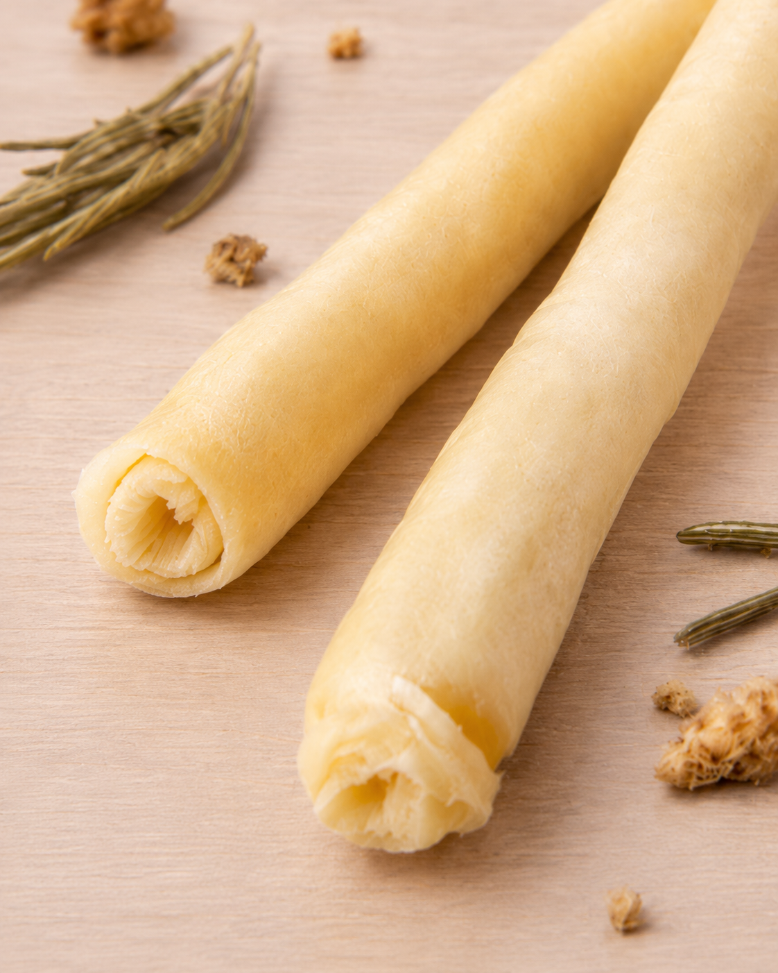 Single-Ingredient Beef Tail Dog Chew (12 inch)